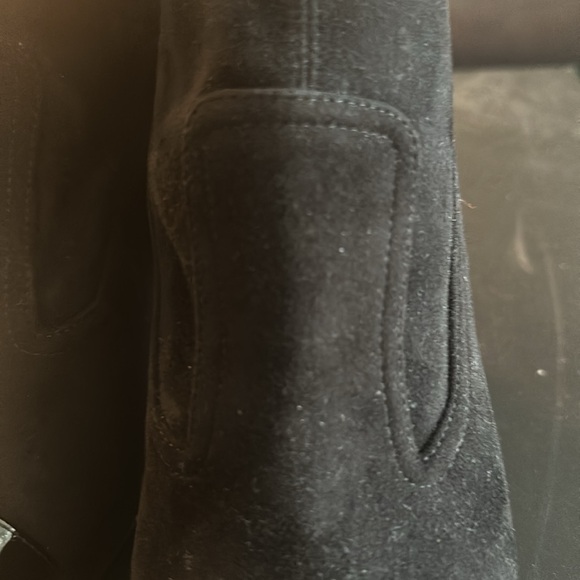 AUTHENTIC CHANEL BLACK SUEDE BOOTIES WITH PATENT TOE - Picture 8 of 9